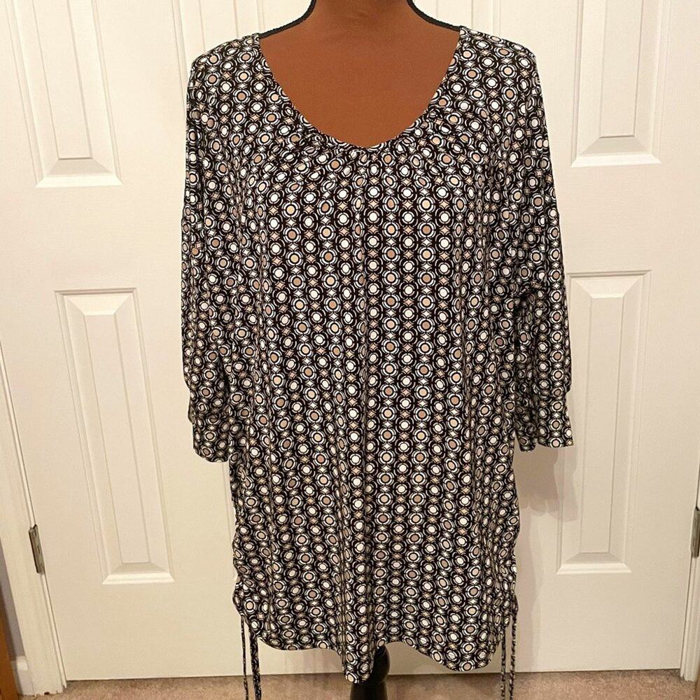 Zena Capped Elbow Sleeve Gemoetric Design Blouse, Size 14/16